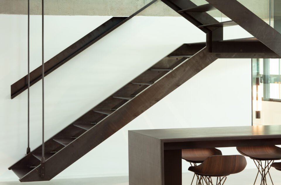 Chaufferie de l’Antiquaille Lyon<br><span style="font-size:12px">Pierre Bourdeix et Louis Weckerlin, 1955 /BFV Architectes (Bocabeille Fassio Viaud) et AUM (Pierre Minassian), 2020</span>